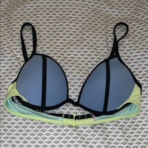 Victoria’s Secret Top